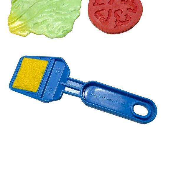 Vintage Fisher Price Fun with Food "#2135 Burger Deluxe Set" Complete - Picture 6 of 8